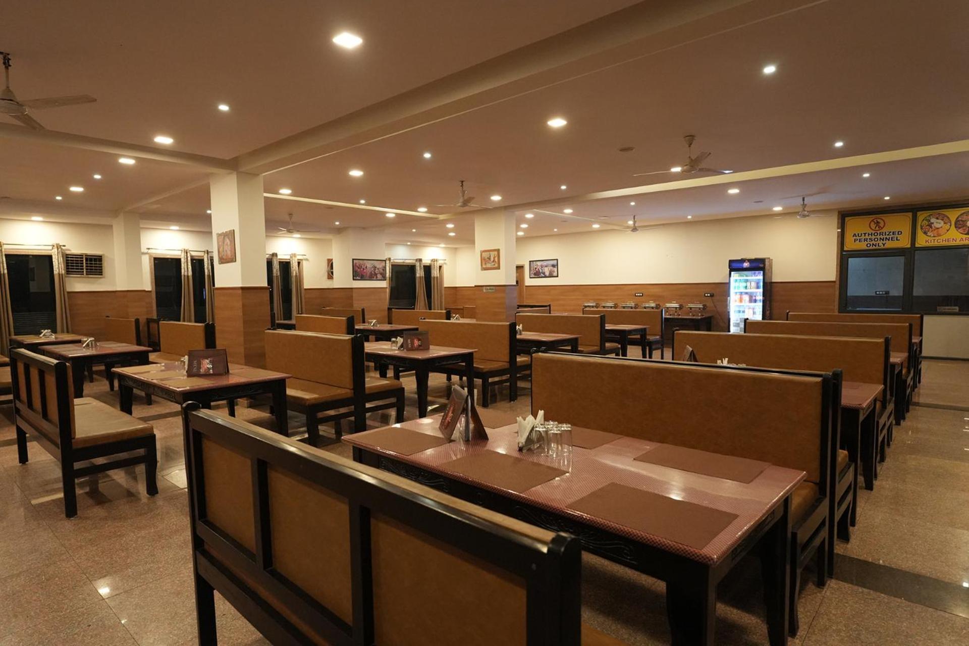 Hotel White Lotus Dungarpur Экстерьер фото
